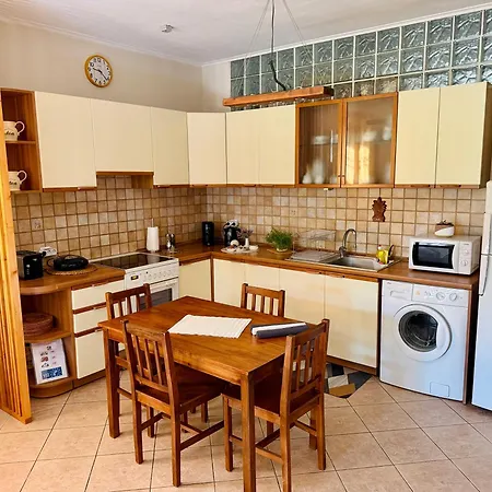 Oasis Apartment *